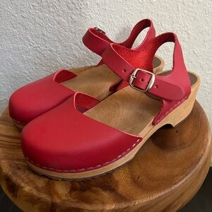 MIA Sophia Low Wooden Clogs in Red